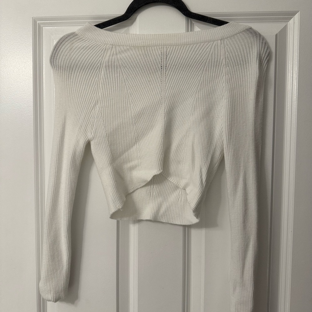 Elegant White Off-Shoulder Sweater